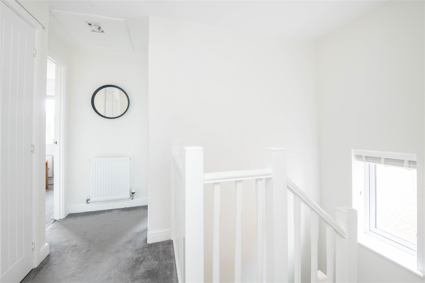 Hale Grove, Chorley